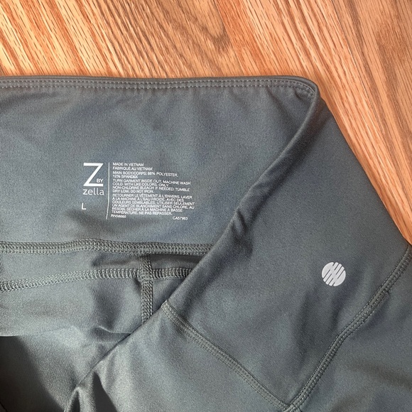 Z by Zella Leggings – Large – Olive - Picture 4 of 4